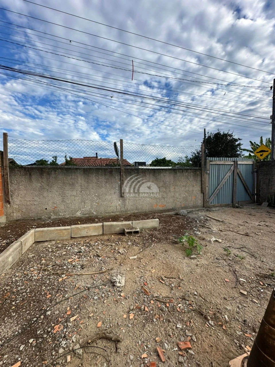 OPORTUNIDADE: Terreno com 300m² à Venda no Bairro Rio Vermelho