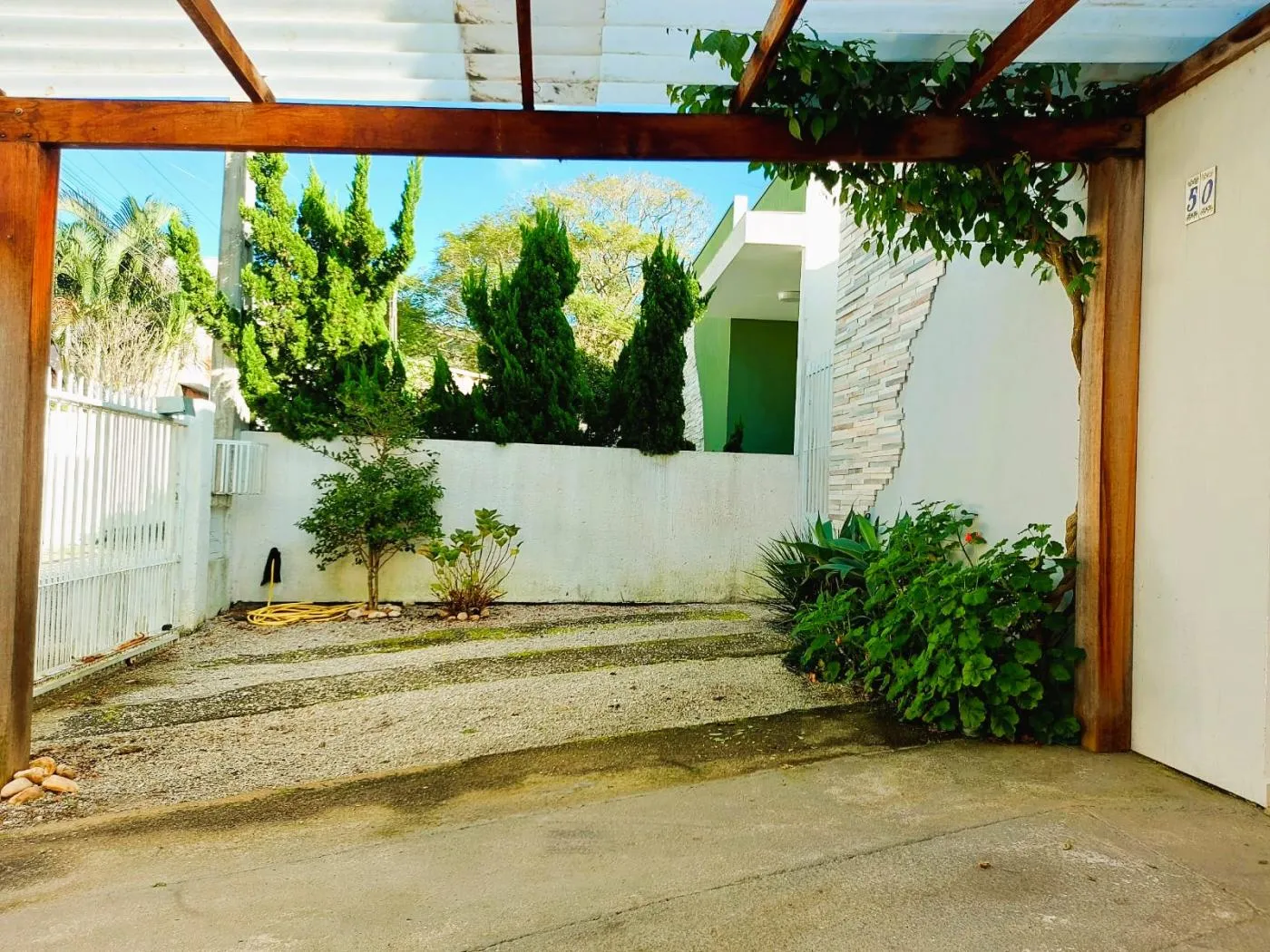 Casa para Venda em Florianópolis / SC no bairro São João do Rio Vermelho