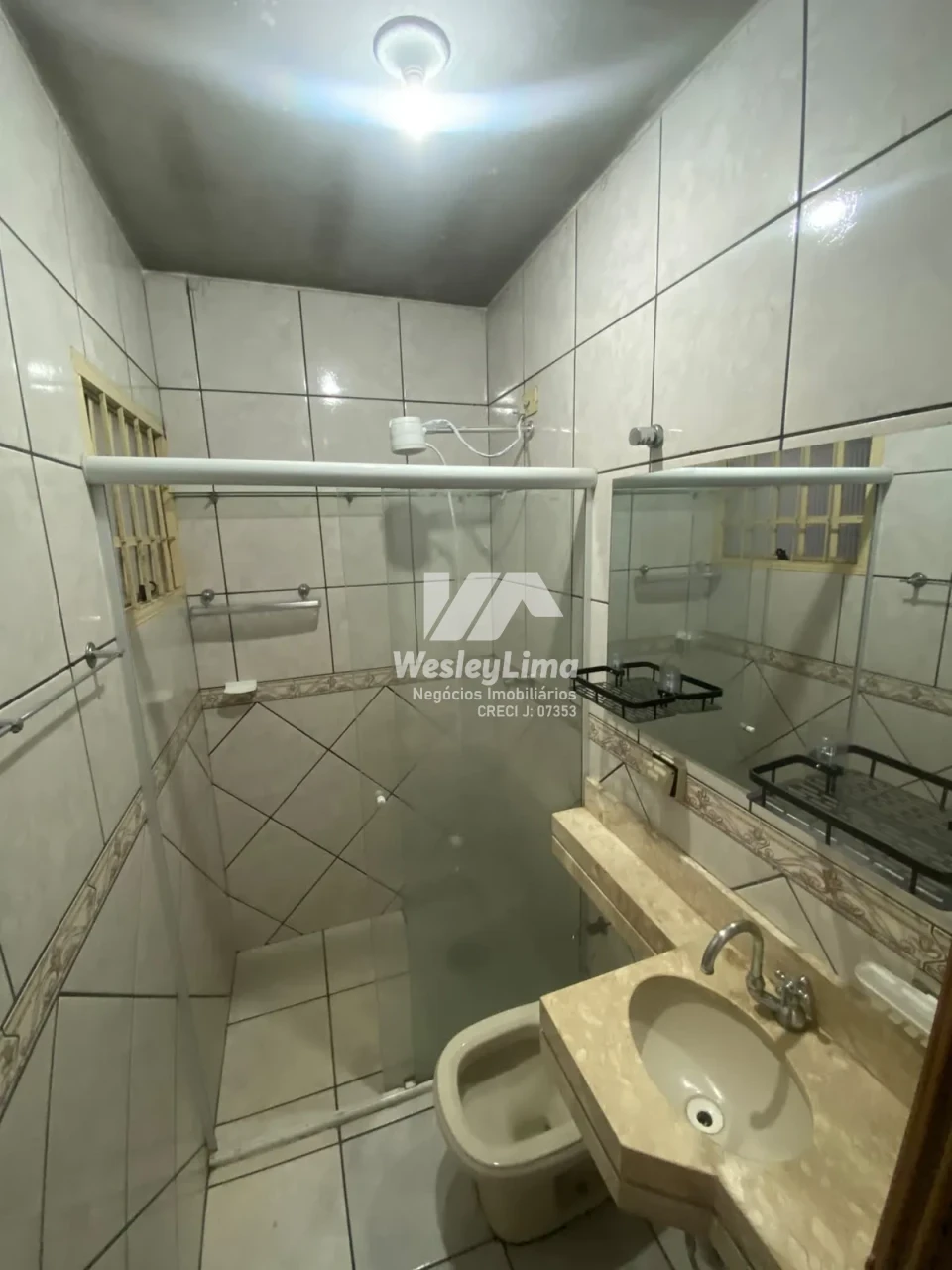 Imagens do imóveis Sobrado para Alugar no Quadra Norte em Londrina | 4 Quartos e Espaço Gourmet
