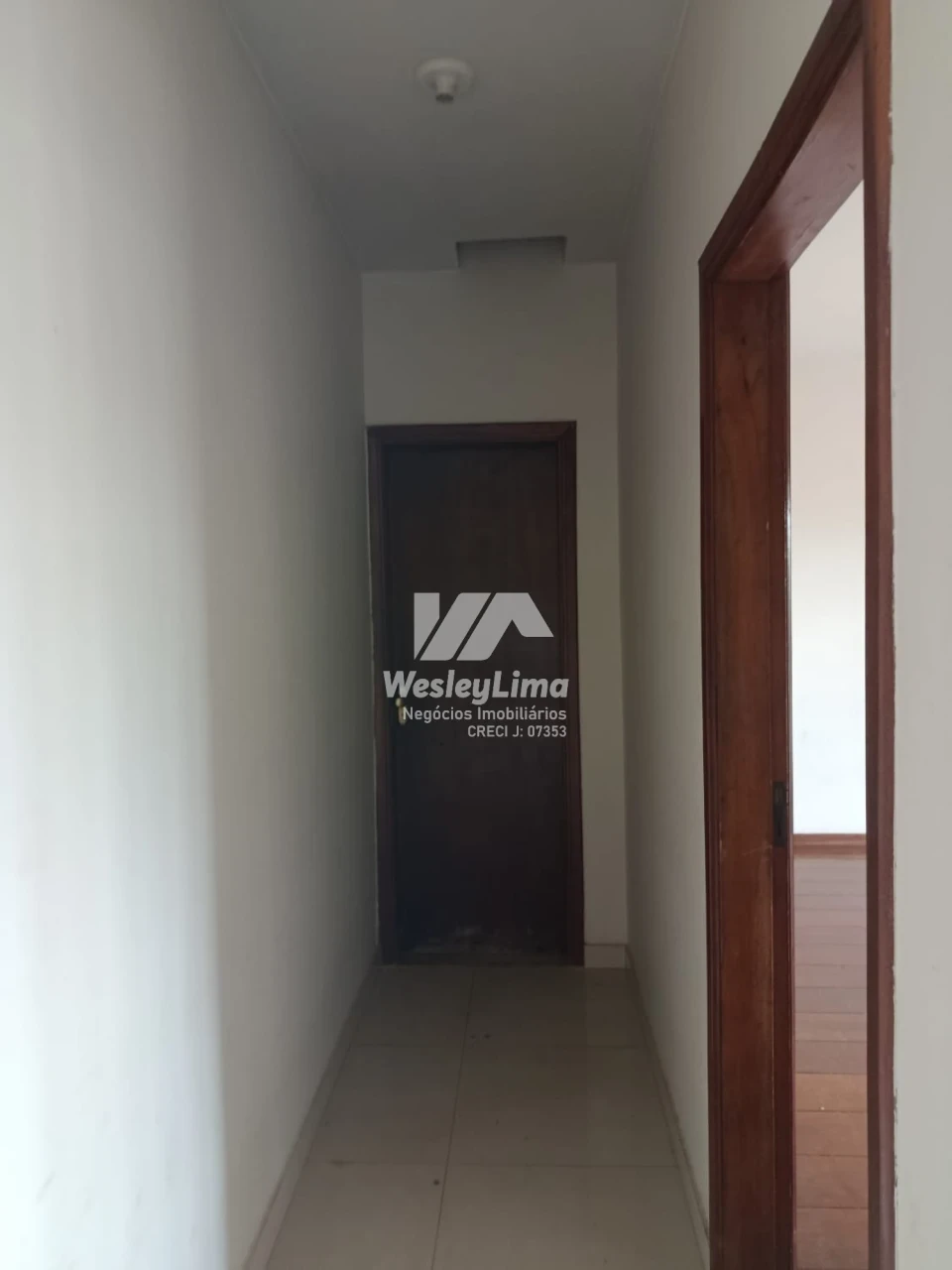 Sala Comercial Á Venda Com Excelente Oportunidade Para Investimento. Jd.Parigot De Souza 3 Londrina