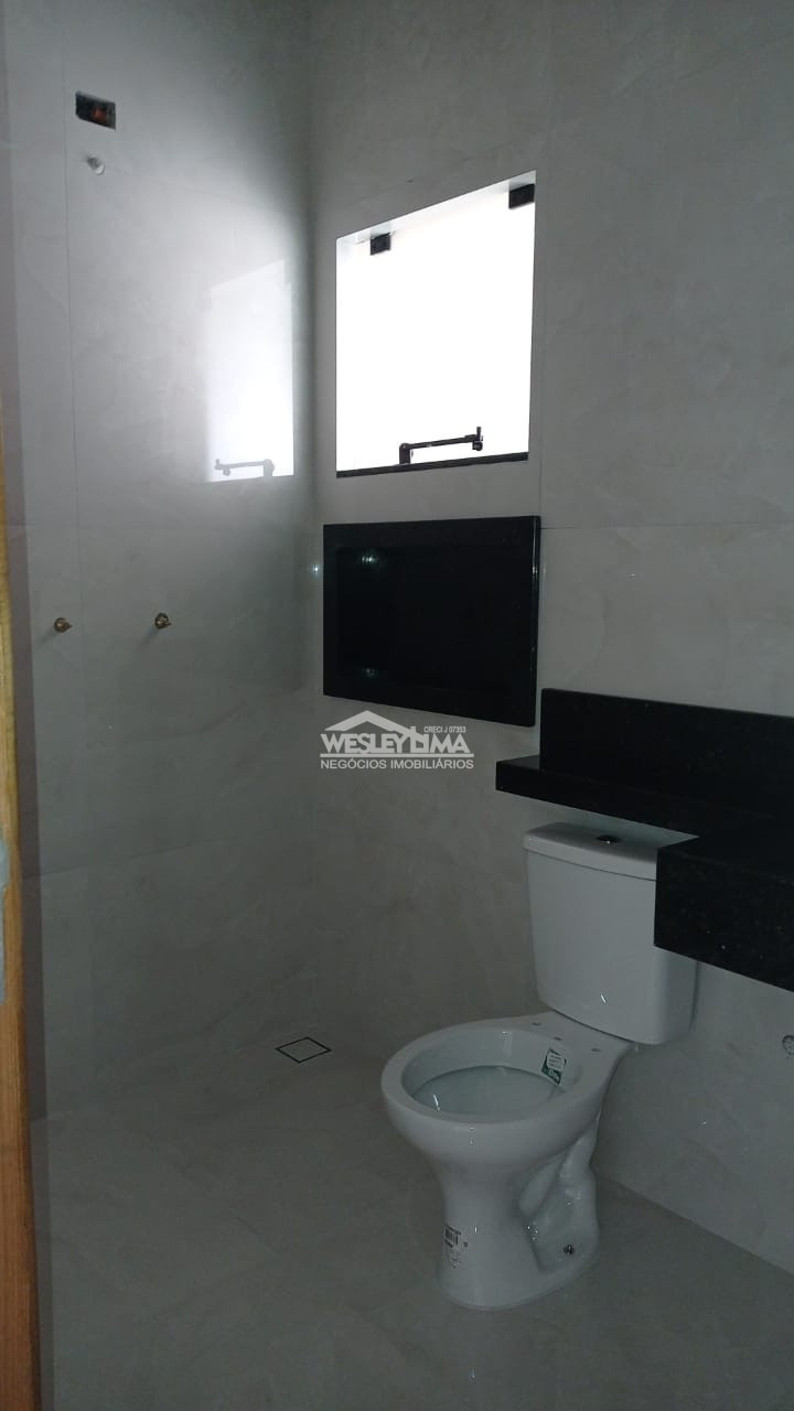 Imagens do imóveis CASA GEMINADA