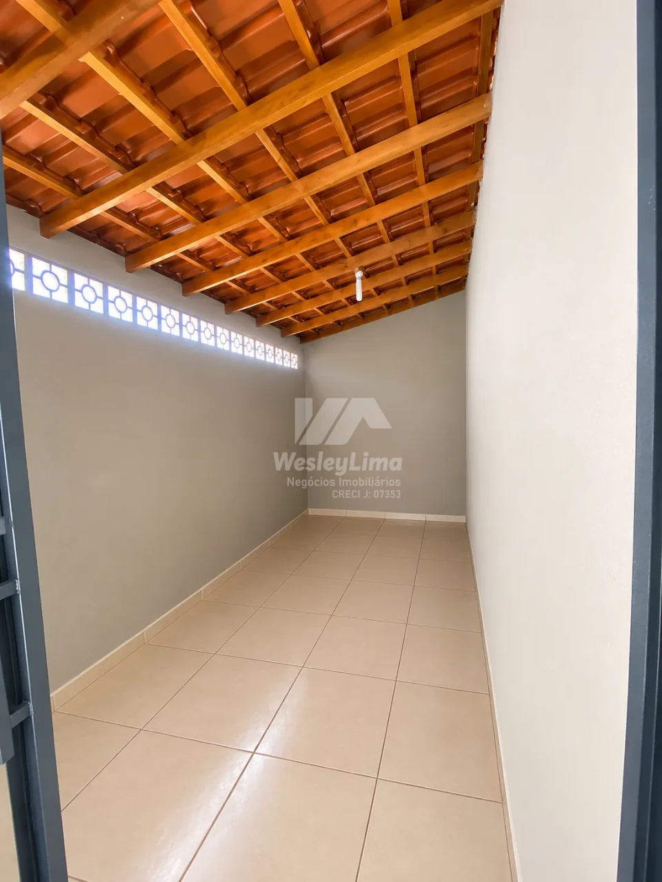 Imagens do imóveis Casa Ampla à Venda no Jardim São Paulo – Zona Norte de Londrina/PR