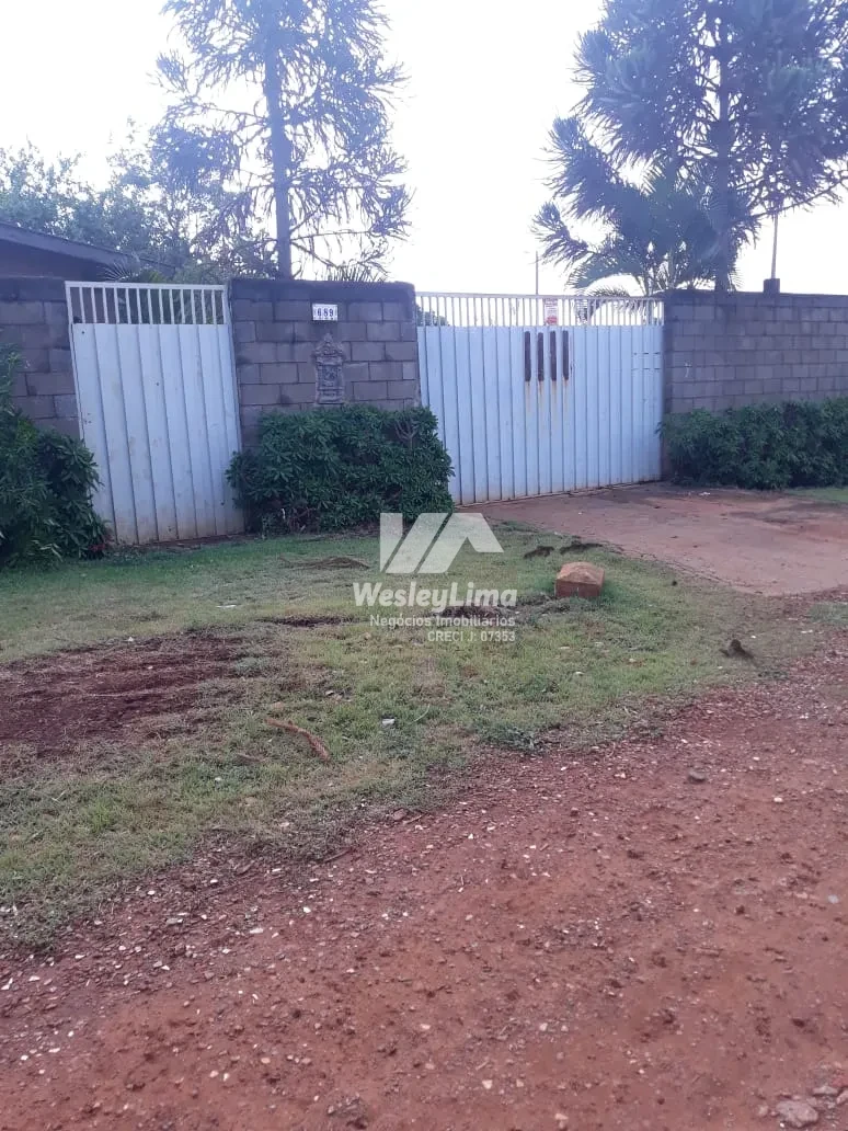 Imagens do imóveis Chácara à venda no Jardim das Flores