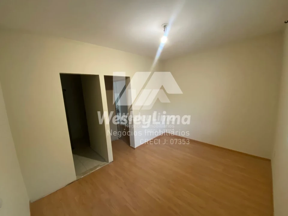 Imagens do imóveis Casa Ampla à Venda no Jardim São Paulo – Zona Norte de Londrina/PR