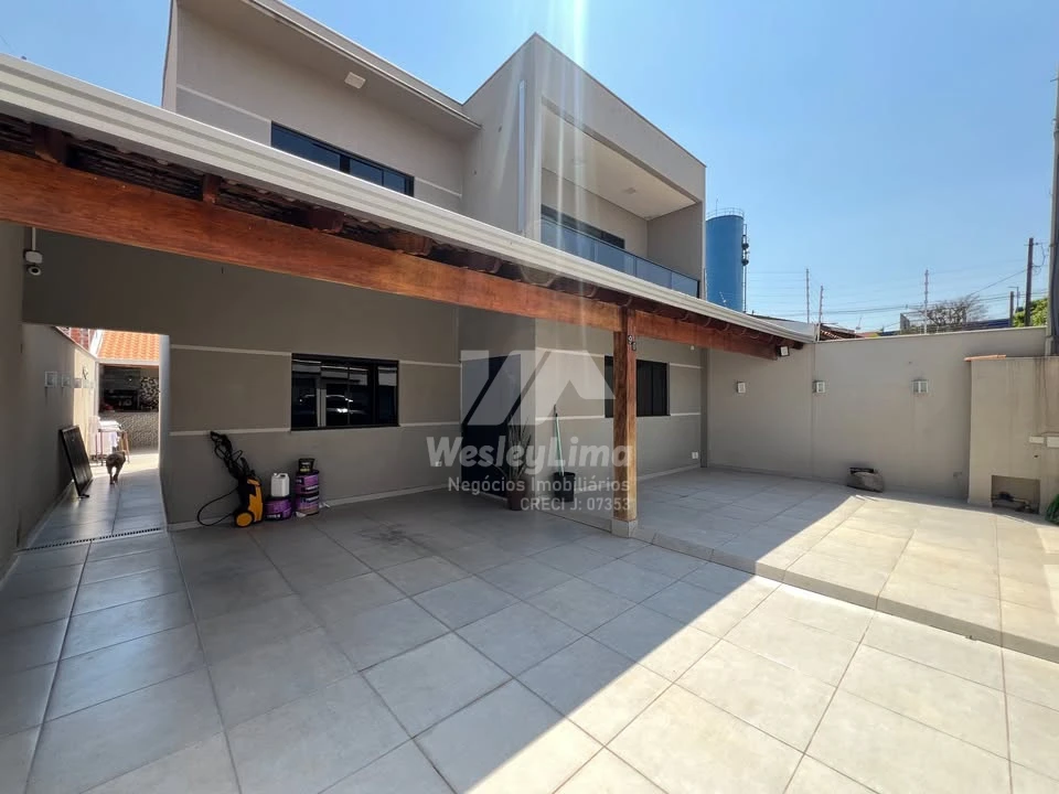 Imagens do imóveis Sobrado À Venda Jardim Planalto Londrina