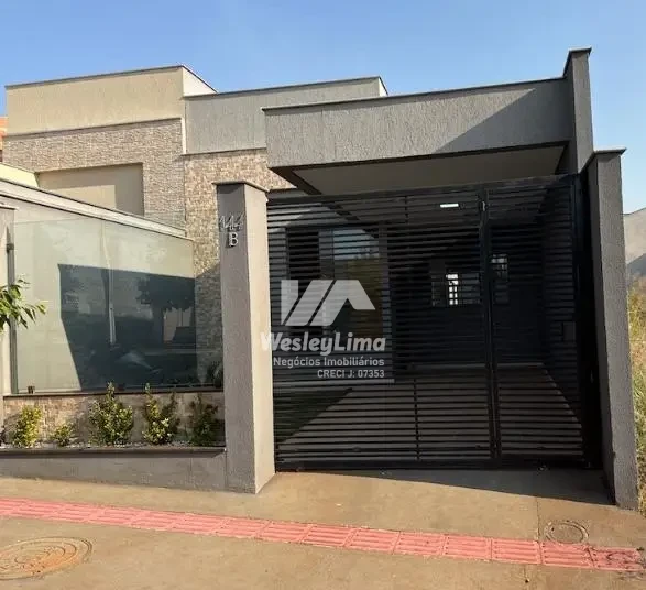 Casa Geminada Para Alugar Jardim Verona  Londrina