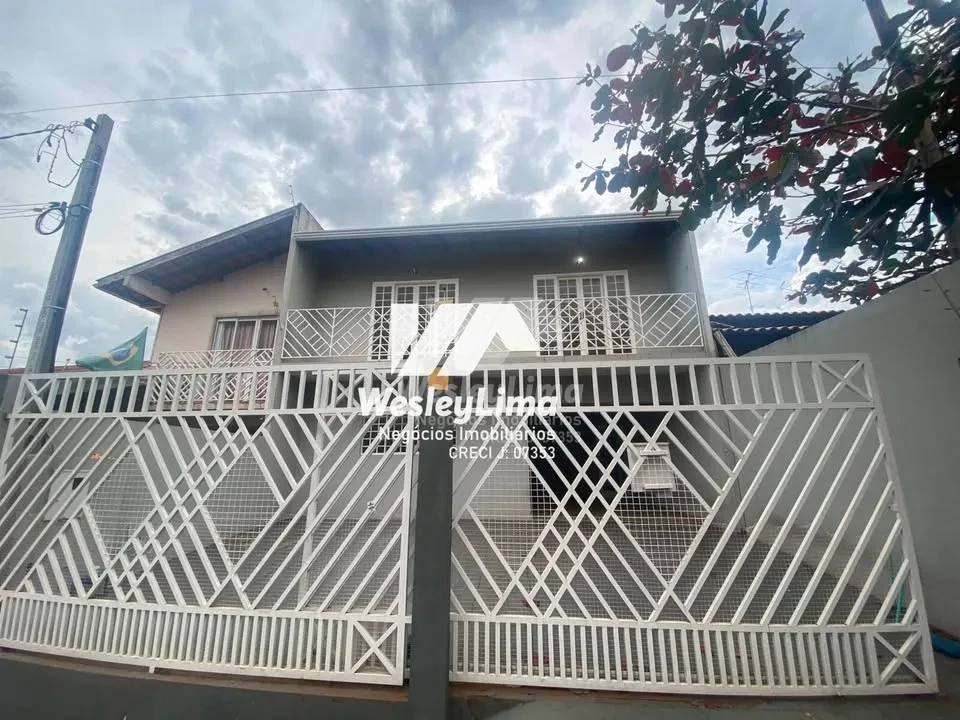 Imagens do imóveis Sobrado à Venda no Quadra Norte – Londrina/PR | 4 Quartos e Espaço Gourmet