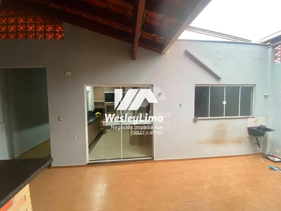 Imagens do imóveis Sobrado à Venda no Quadra Norte – Londrina/PR | 4 Quartos e Espaço Gourmet