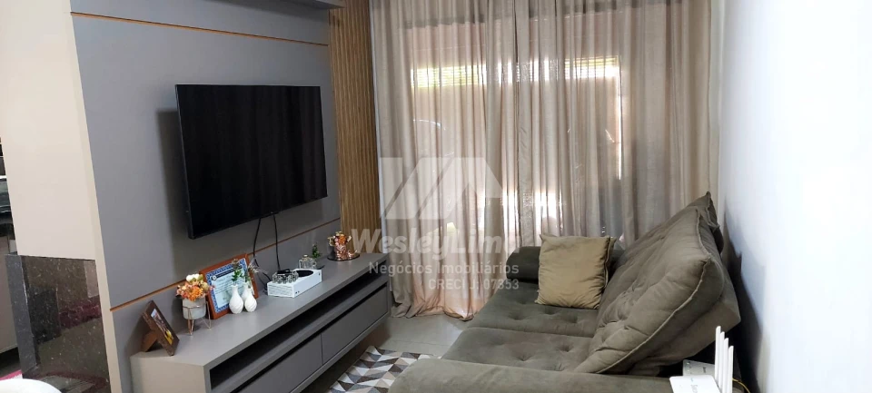 CASA GEMINADA Á VENDA - JARDIM PORTAL DO SOL - ZONA NORTE