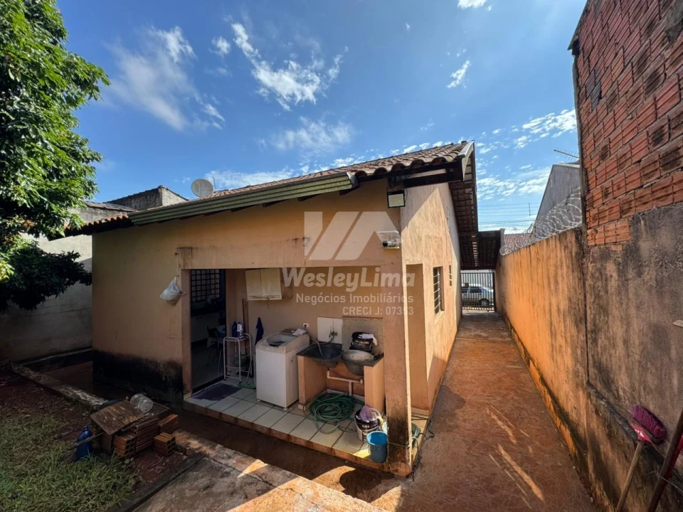 Imagens do imóveis Casa para locação no Jardim Catuaí – Zona Norte de Londrina