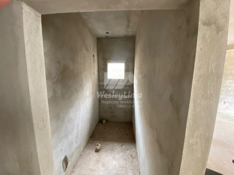 Casa Moderna à Venda no Jardim Itália | 3 Quartos | 250 m² de Terreno | 550mil