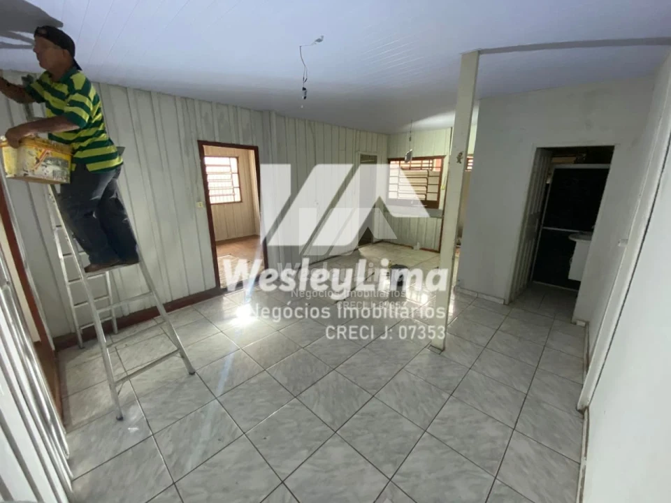 Imagens do imóveis Casa para Alugar no Jardim Leonor Londrina | 4 Quartos | Garagem Ampla