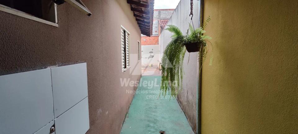 Imagens do imóveis Casa Geminada À Venda Carnascialli Londrina