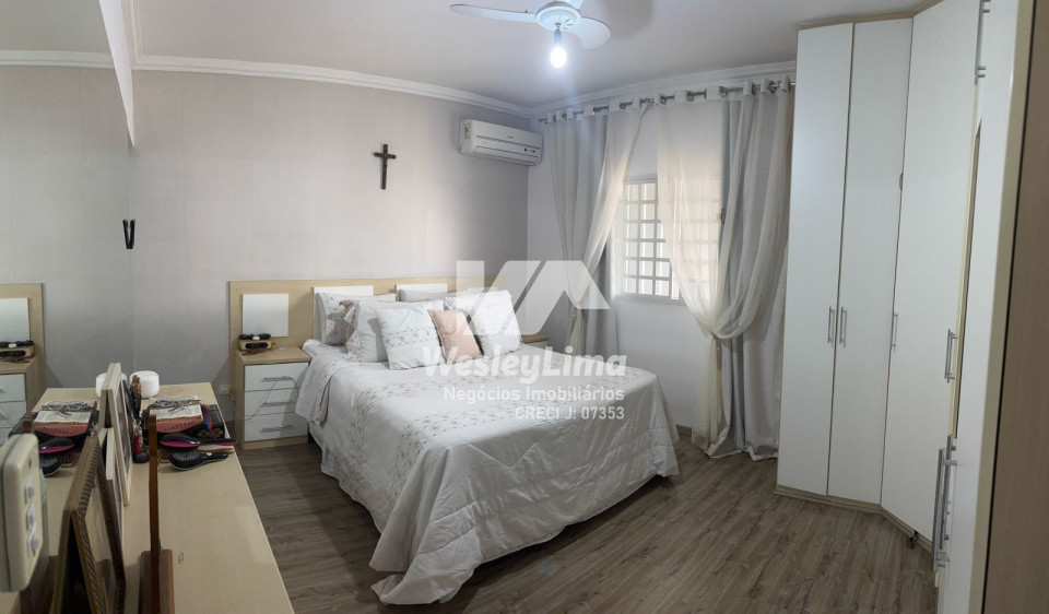 Imagens do imóveis Casa Á Venda Conjunto Habitacional Maria Cecília Serrano De Oliveira Londrina