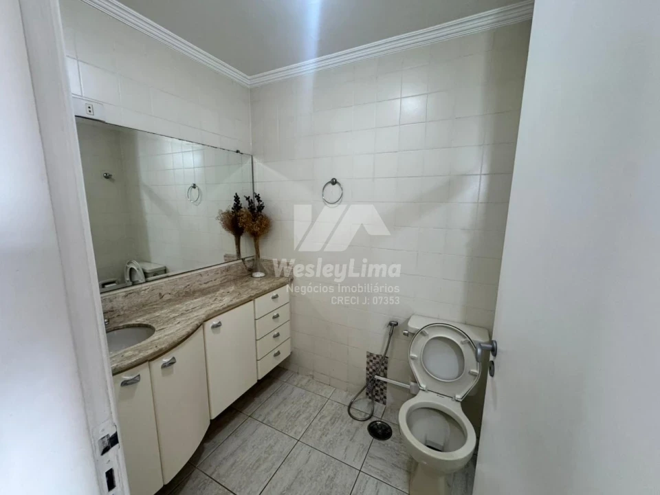 Imagens do imóveis Apartamento para Alugar na Vila Balarotti em Londrina – 3 Quartos, Sacada, 113m² e Garagem