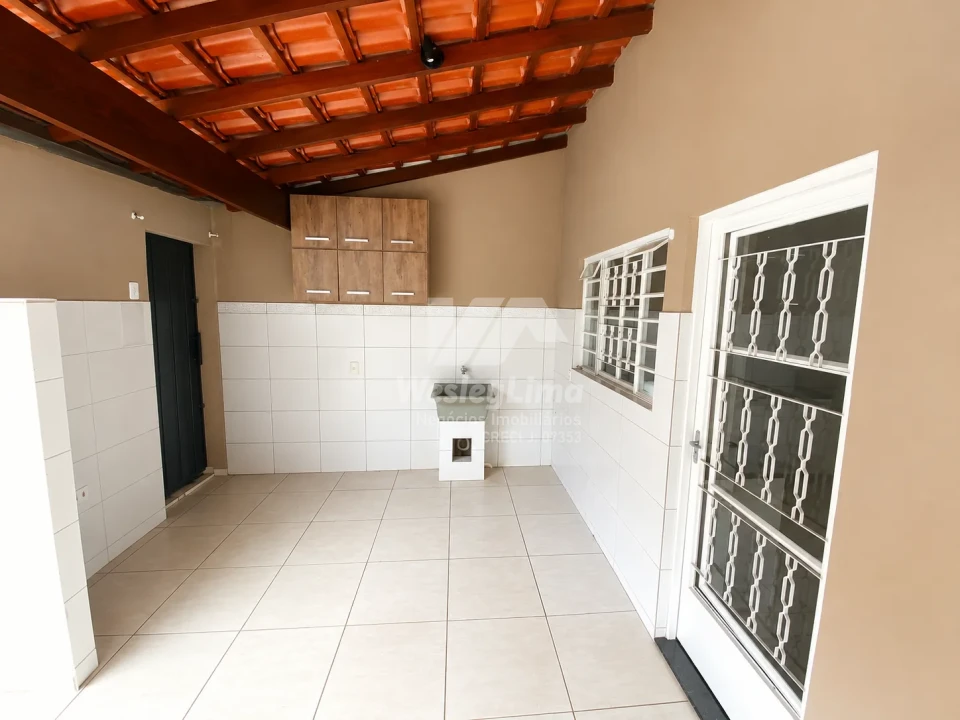 Imagens do imóveis Casa Ampla à Venda no Jardim São Paulo – Zona Norte de Londrina/PR