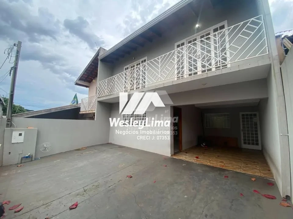 Imagens do imóveis Sobrado à Venda no Quadra Norte – Londrina/PR | 4 Quartos e Espaço Gourmet