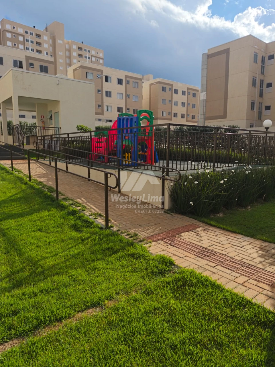 Imagens do imóveis APARTAMENTO PARA LOCAÇÃO - RESIDENCIAL LAKE VAN GOGH - ZONA LESTE