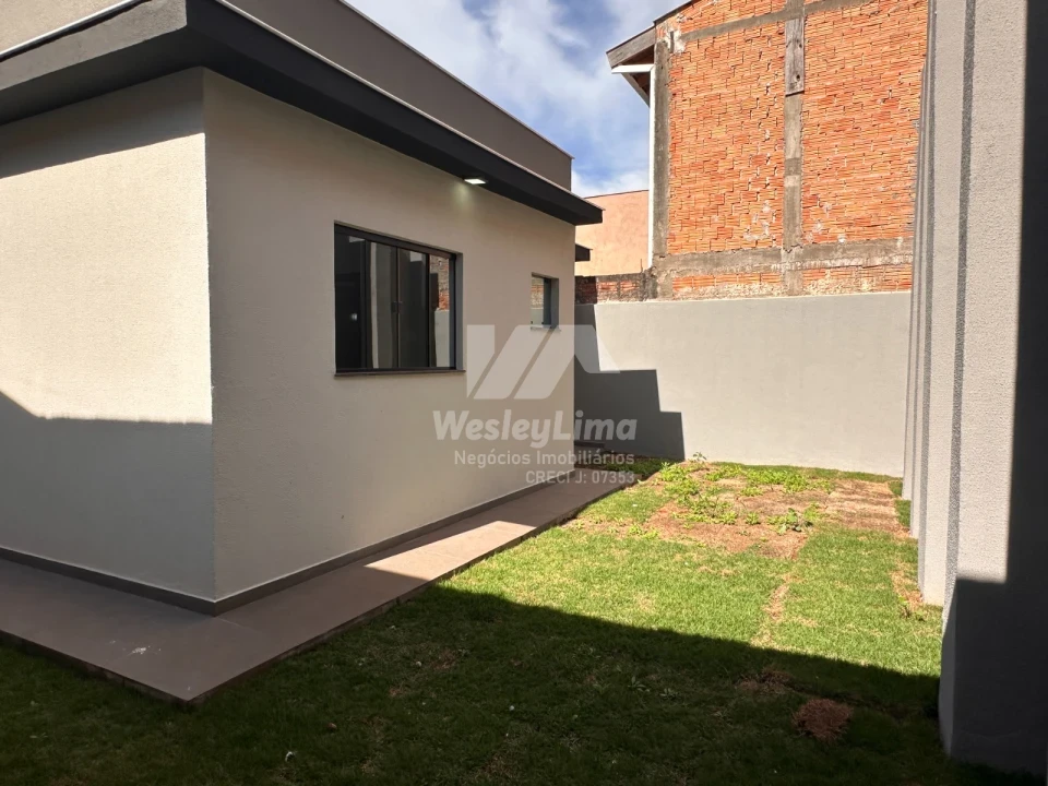 Imagens do imóveis Casa à Venda no Jardim Arapongas em Londrina | 3 Quartos, Suíte e Financiamento Minha Casa Minha Vida