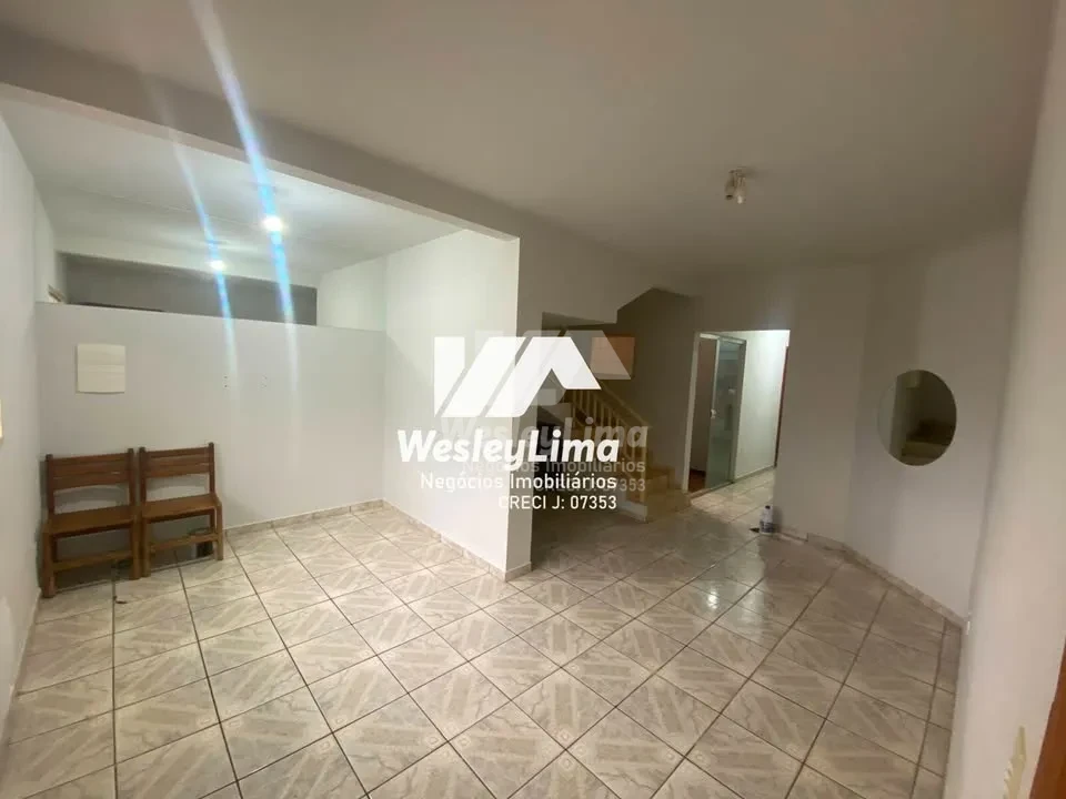 Imagens do imóveis Sobrado à Venda no Quadra Norte – Londrina/PR | 4 Quartos e Espaço Gourmet