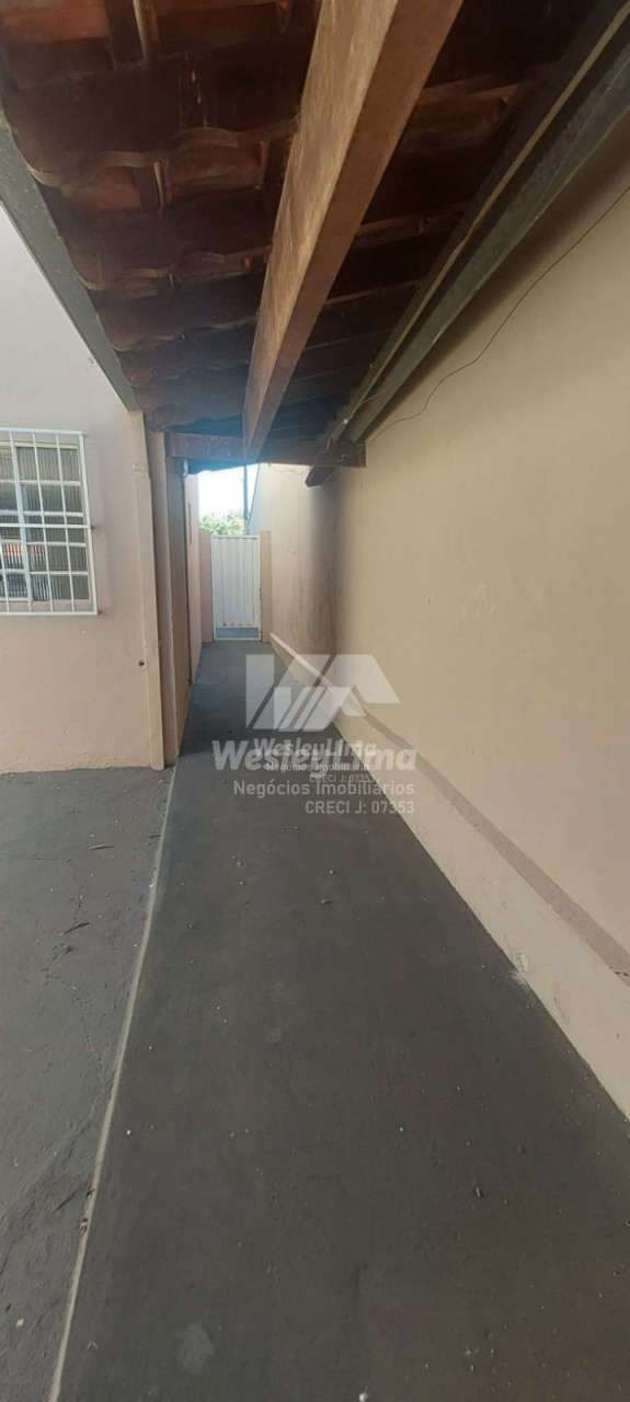 Imagens do imóveis Casa Á Venda Sobrado Geminado  Jardim Continental Londrina