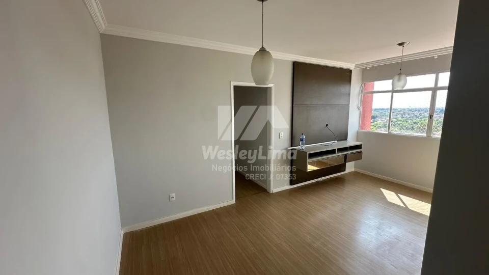 Apartamento para Venda e Locação na Vila Balarotti em Londrina – 3 Quartos, Sacada, 113m² e Garagem