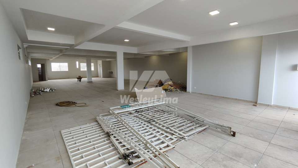 SALA COMERCIAL - AVENIDA SAUL ELKIND