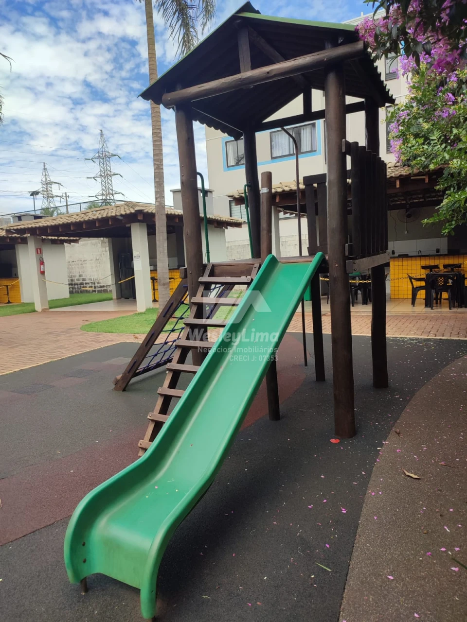 Imagens do imóveis Apartamento Para Locação - Condomínio Flor de Lótus- Jardim Maria Celina Londrina