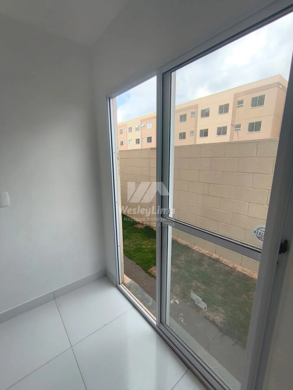 Imagens do imóveis APARTAMENTO PARA LOCAÇÃO - RESIDENCIAL LAKE VAN GOGH - ZONA LESTE
