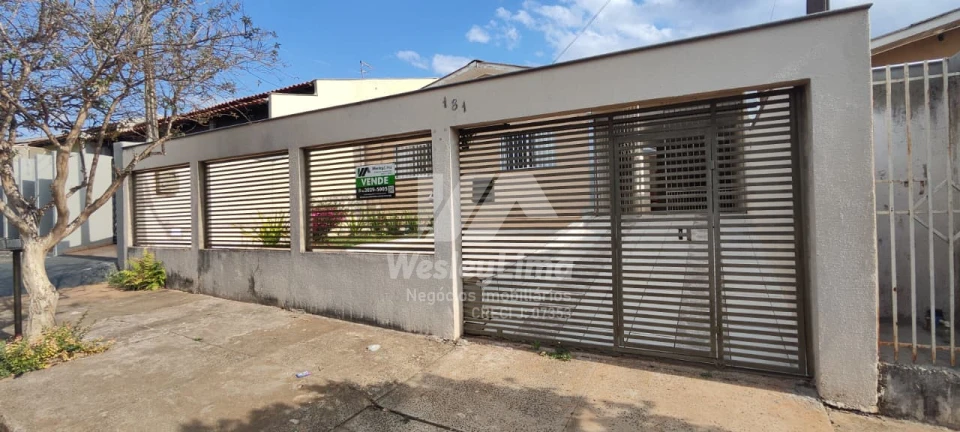 CASA Á VENDA - ZONA NORTE