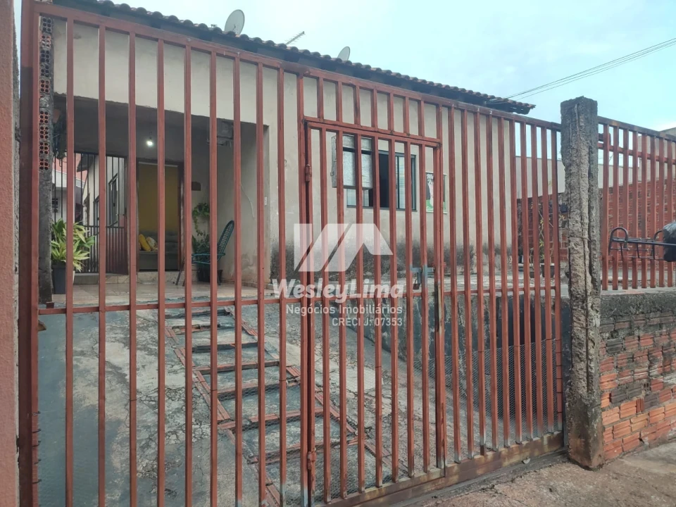 Casa  á Venda Residencial do Café - Londrina