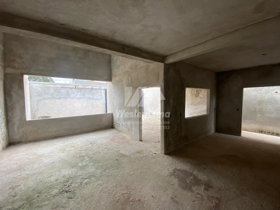 Casa Moderna à Venda no Jardim Itália | 3 Quartos | 250 m² de Terreno | 550mil