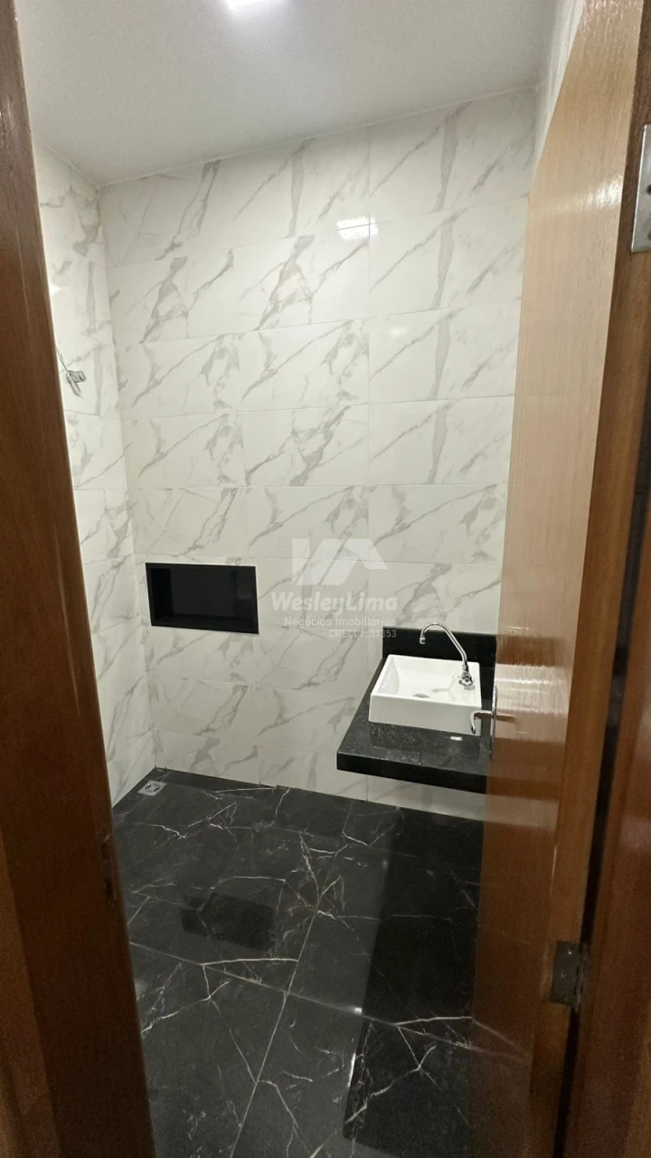 Imagens do imóveis Casa Geminada Nova à Venda no Jardim Belleville | 3 Quartos com Suíte | R$ 370 mil