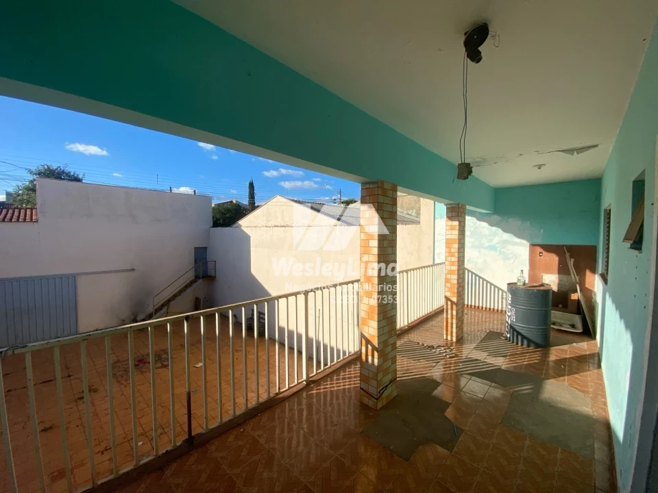Imagens do imóveis CASA A VENDA !! EXCELENTE OPORTUNIDADE DE VENDA NO JARDIM PLANALTO – LONDRINA/PR