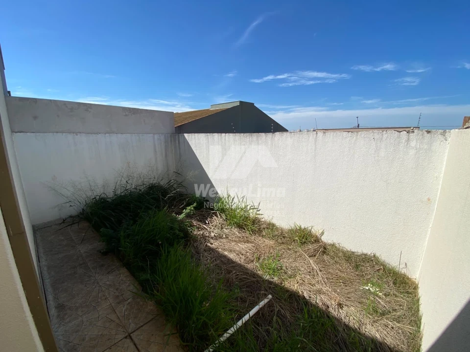 Imagens do imóveis Casa Geminada com Suíte à Venda no Jardim Moema | 2 Quartos | R$ 285.000