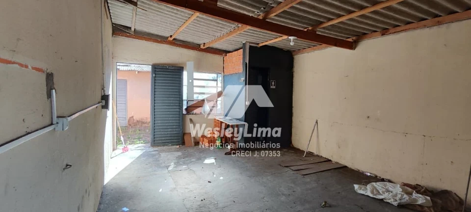 Imóvel Comercial com Edícula - Zona Norte
