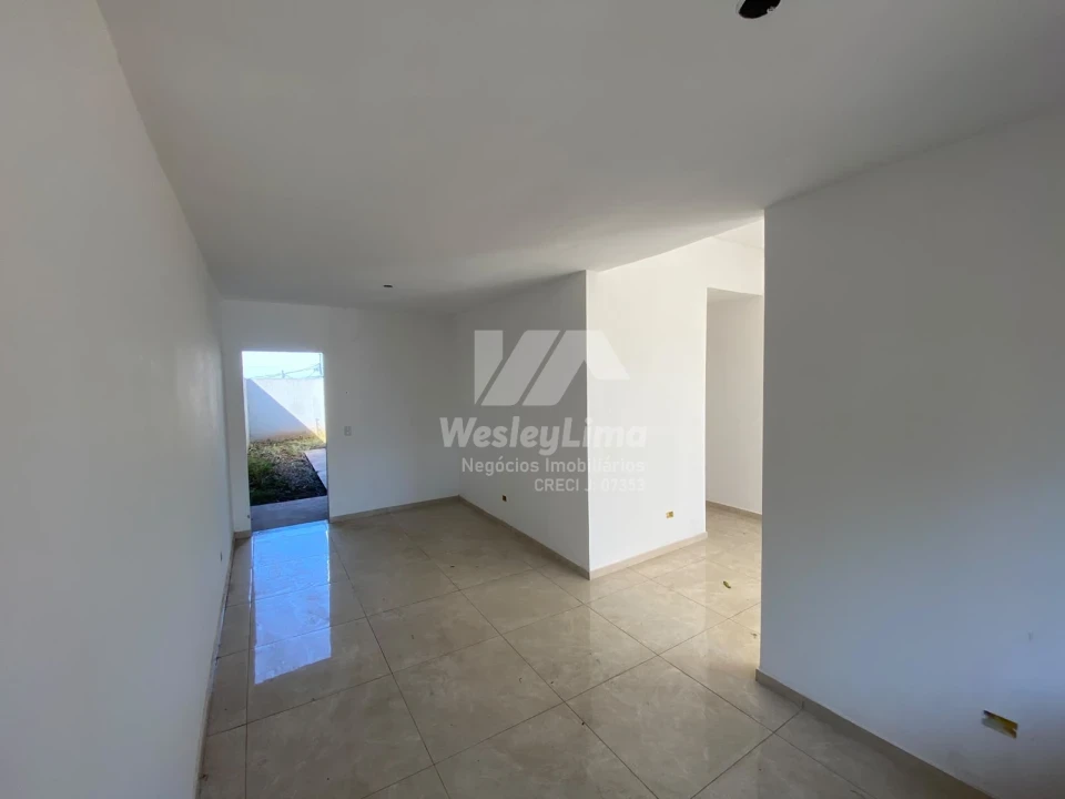 Imagens do imóveis Casa Geminada Pronta para Morar no Jardim Moema | 2 Quartos | Aceita Financiamento | R$ 310.000