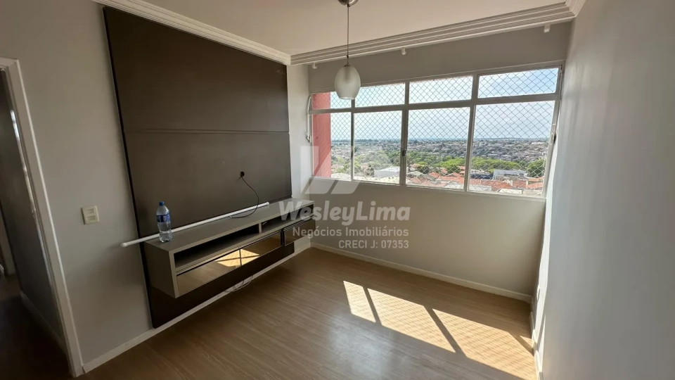 Apartamento para Venda e Locação na Vila Balarotti em Londrina – 3 Quartos, Sacada, 113m² e Garagem