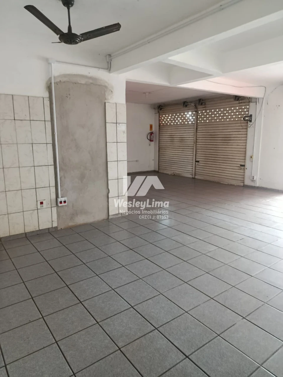 Sala Comercial Á Venda Com Excelente Oportunidade Para Investimento. Jd.Parigot De Souza 3 Londrina