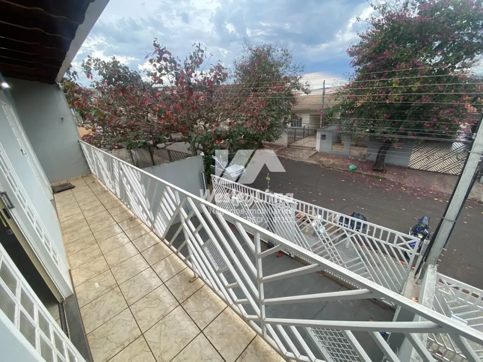 Imagens do imóveis Sobrado para Alugar no Quadra Norte em Londrina | 4 Quartos e Espaço Gourmet