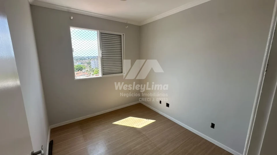 Apartamento para Venda e Locação na Vila Balarotti em Londrina – 3 Quartos, Sacada, 113m² e Garagem