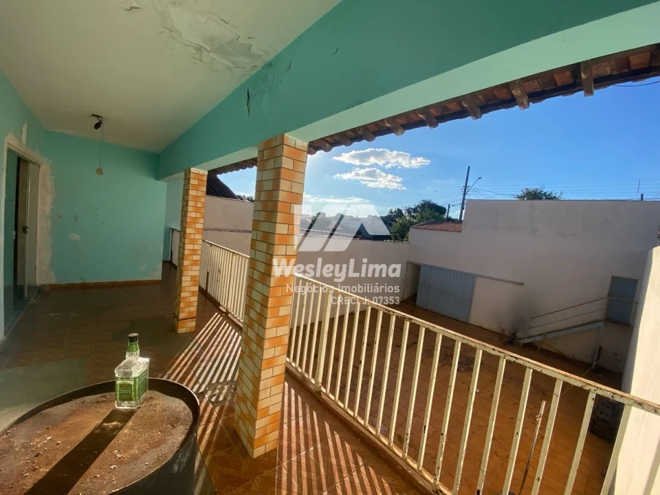 Imagens do imóveis CASA A VENDA !! EXCELENTE OPORTUNIDADE DE VENDA NO JARDIM PLANALTO – LONDRINA/PR