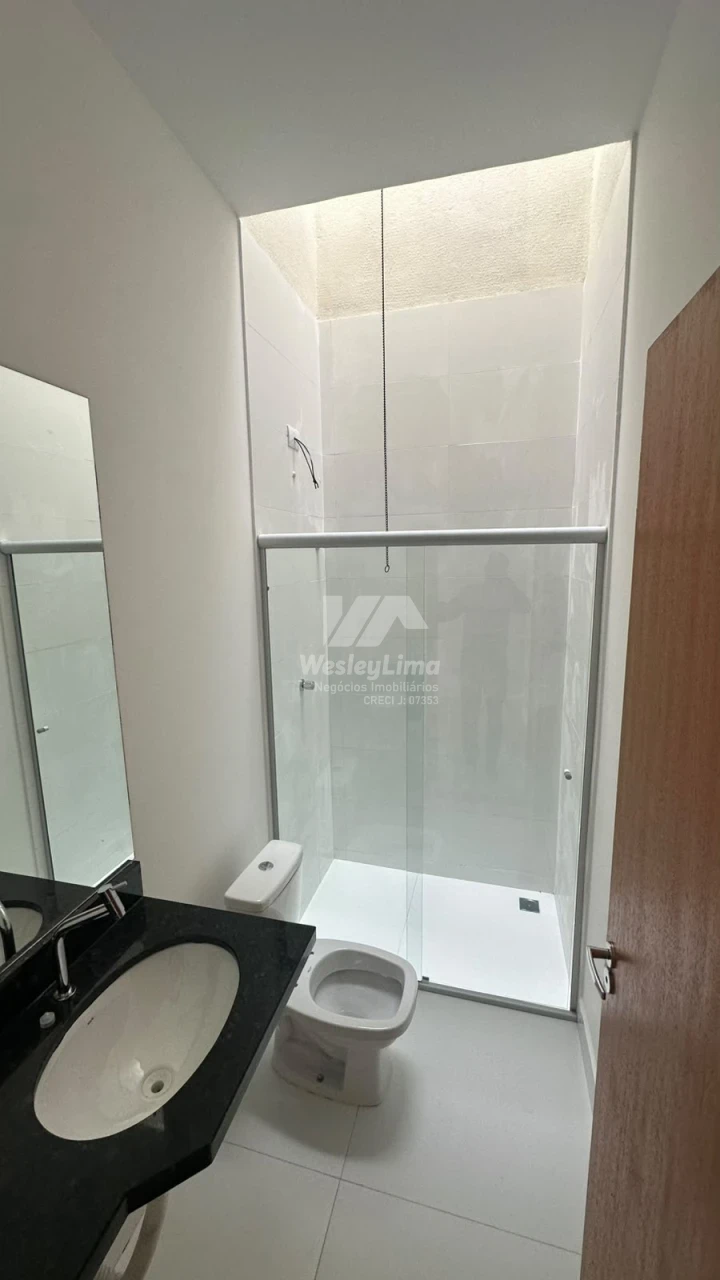 Imagens do imóveis CASA NOVA PARA LOCAÇÃO – JARDIM STRASS