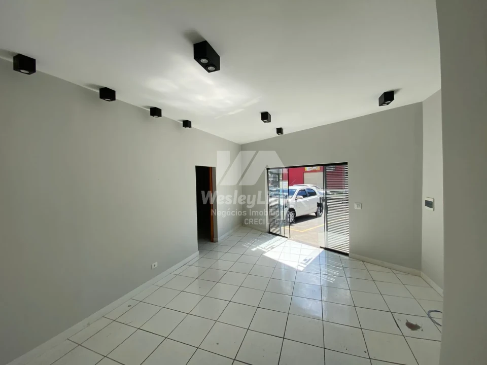 Imagens do imóveis Sala Comercial Ampla com Ar-Condicionado — 2 em 1 • Localização Estratégica na Zona Norte!