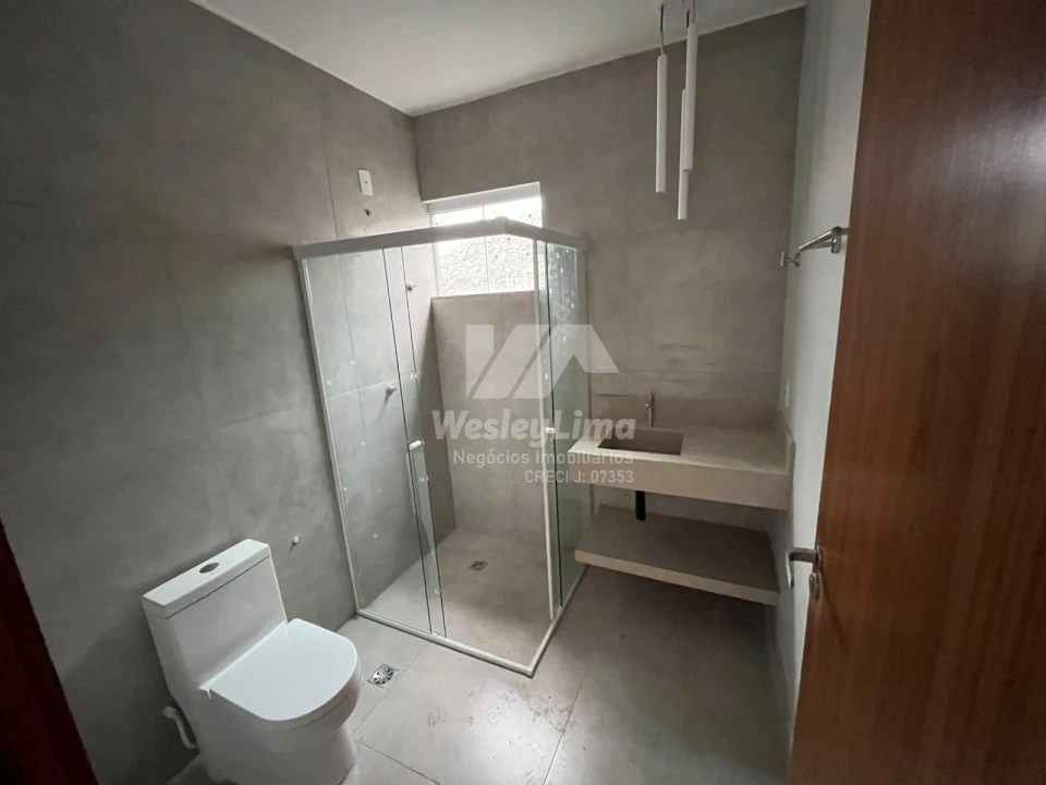 Imagens do imóveis Casa Nova à Venda no Vivi Xavier em Londrina | Sozinha no Quintal – 2 Quartos