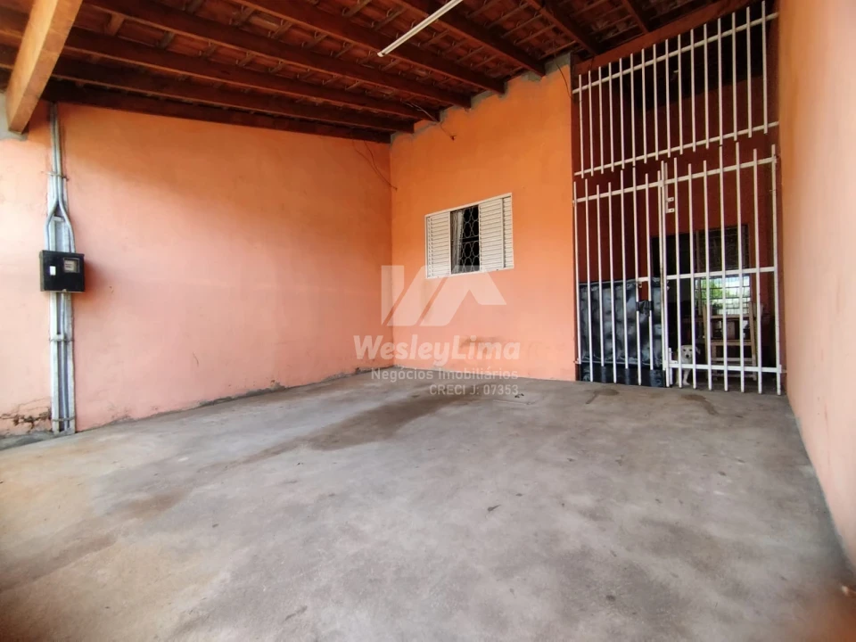 Imagens do imóveis CASA À VENDA NO JARDIM TROPICAL 2 QUARTOS – R$ 240.000