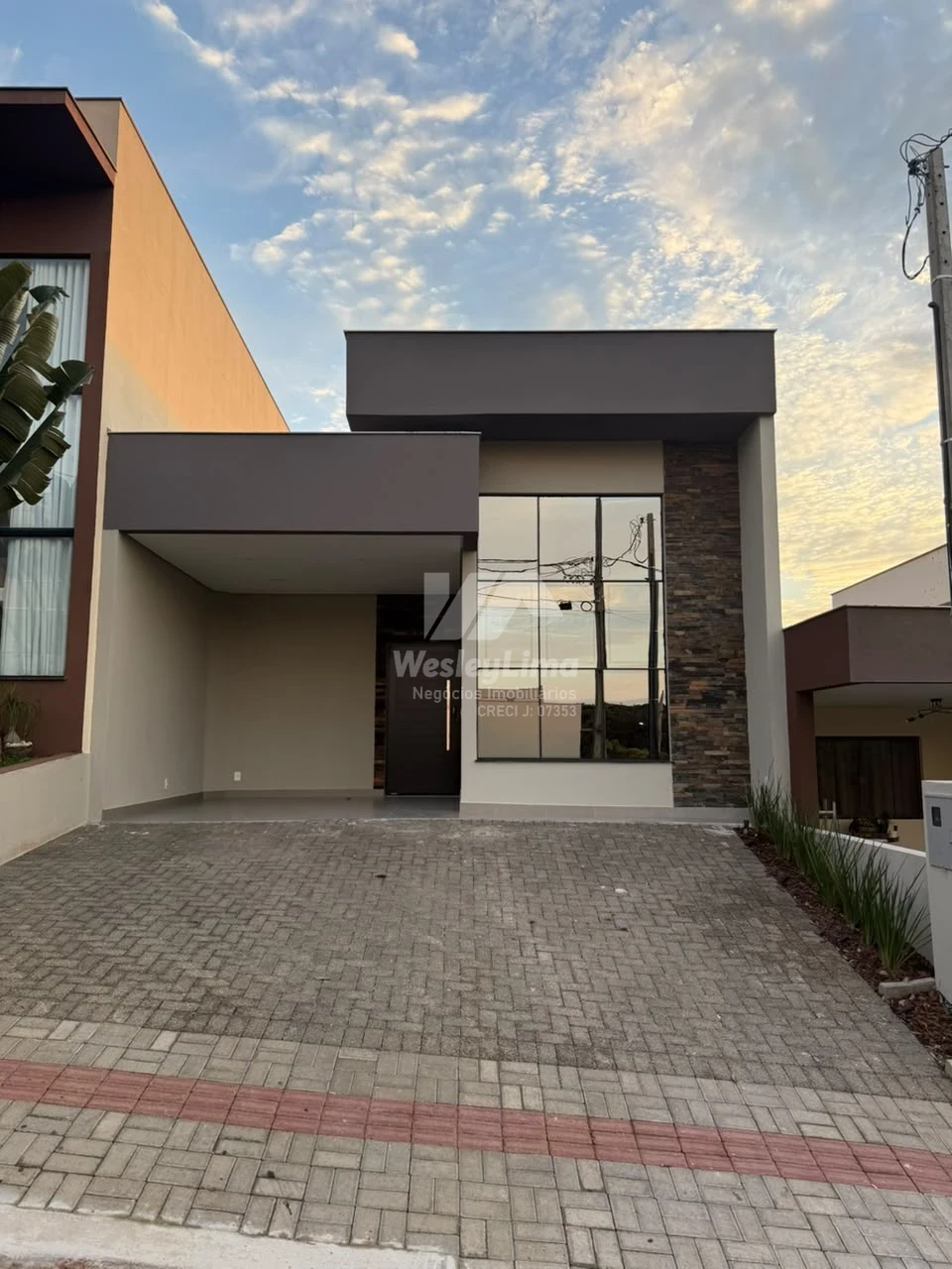 Imagens do imóveis Casa à Venda no Condomínio Heimtal Park em Londrina | 3 Quartos, Suíte e Espaço Gourmet