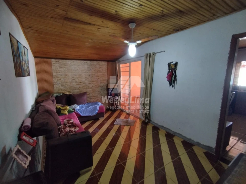Imagens do imóveis CASA À VENDA NO JARDIM TROPICAL 2 QUARTOS – R$ 240.000