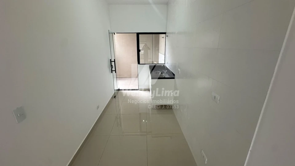 Imagens do imóveis CASA NOVA PARA LOCAÇÃO – JARDIM STRASS