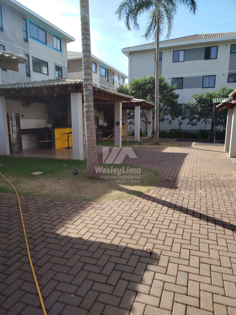 Apartamento Locação e Venda - Flor de Lótus - Zona Norte